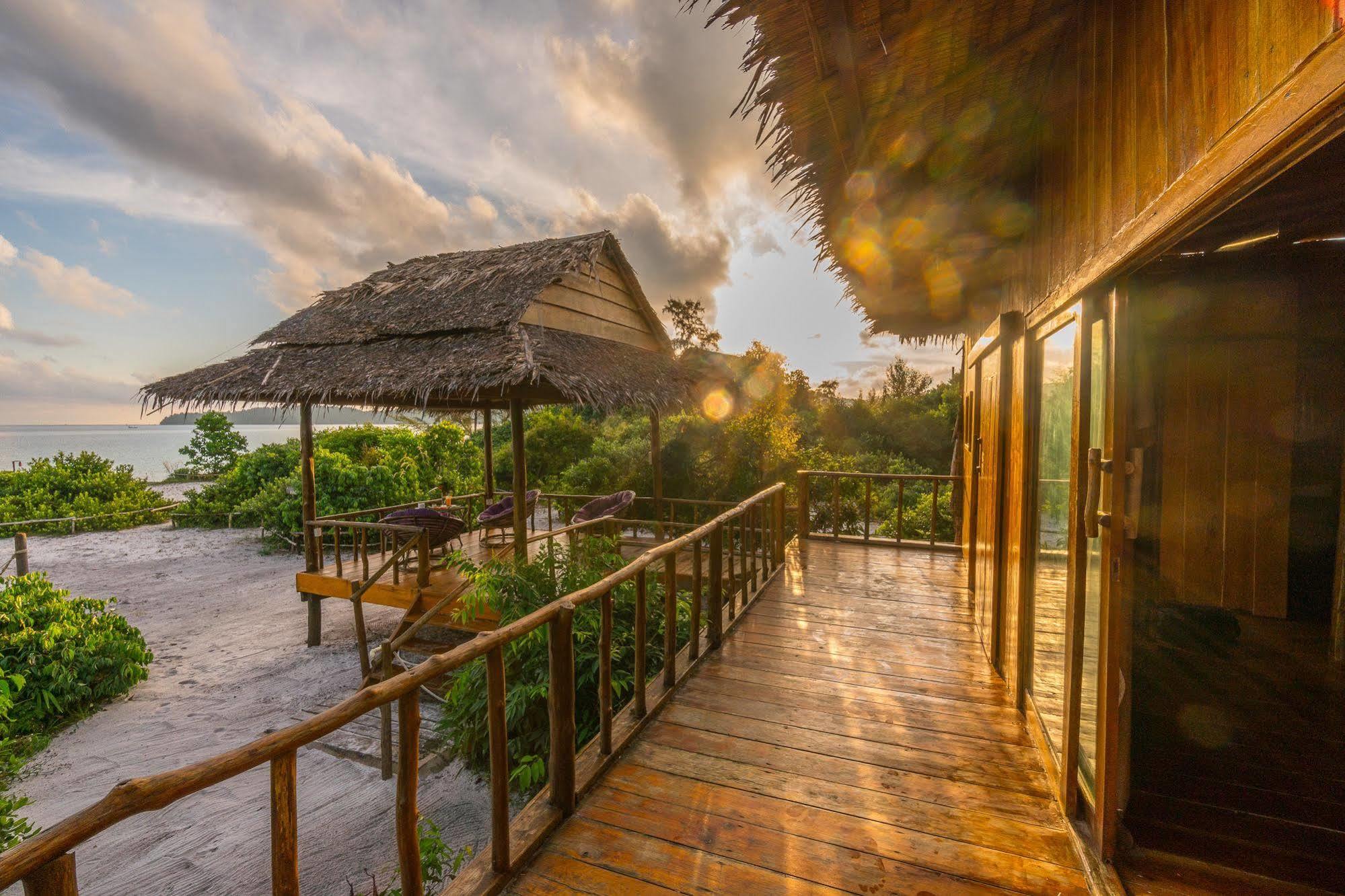 Royalretreat Resort Đảo Koh Rong Samloem Ngoại thất bức ảnh