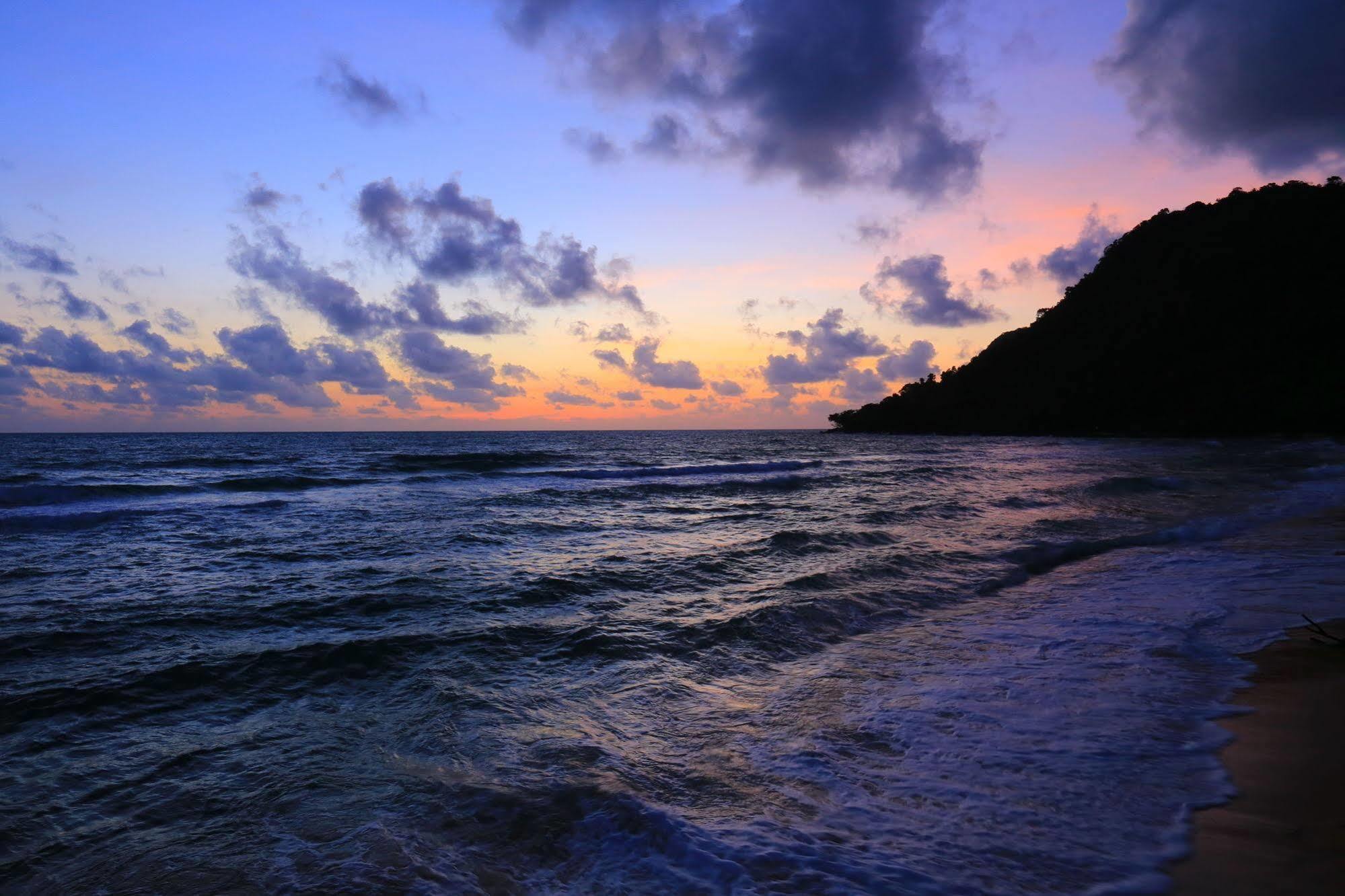 Royalretreat Resort Đảo Koh Rong Samloem Ngoại thất bức ảnh